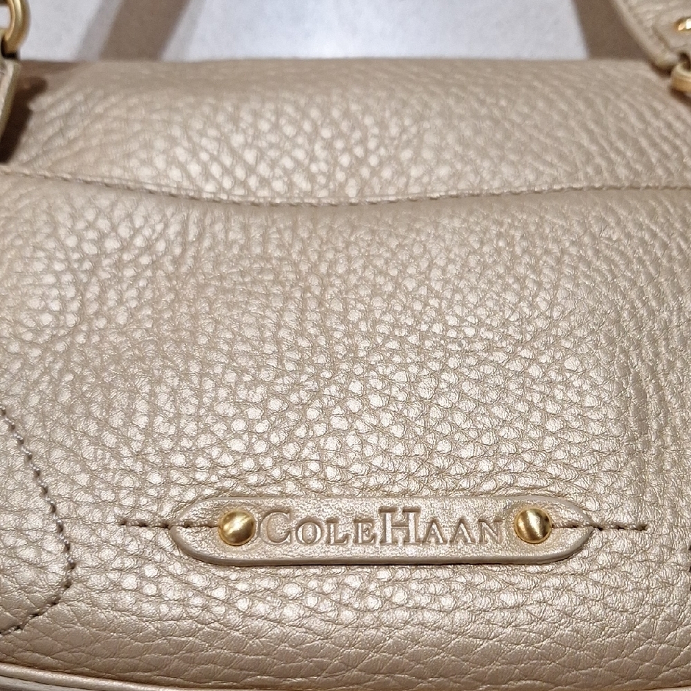 NWOT Cole Haan Cream Shoulder Bag with Leather Material and Slouchy Shape - Picture 5 of 14
